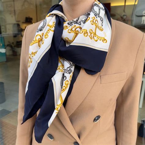 foulard gucci vintage serie marina|foulard gucci.